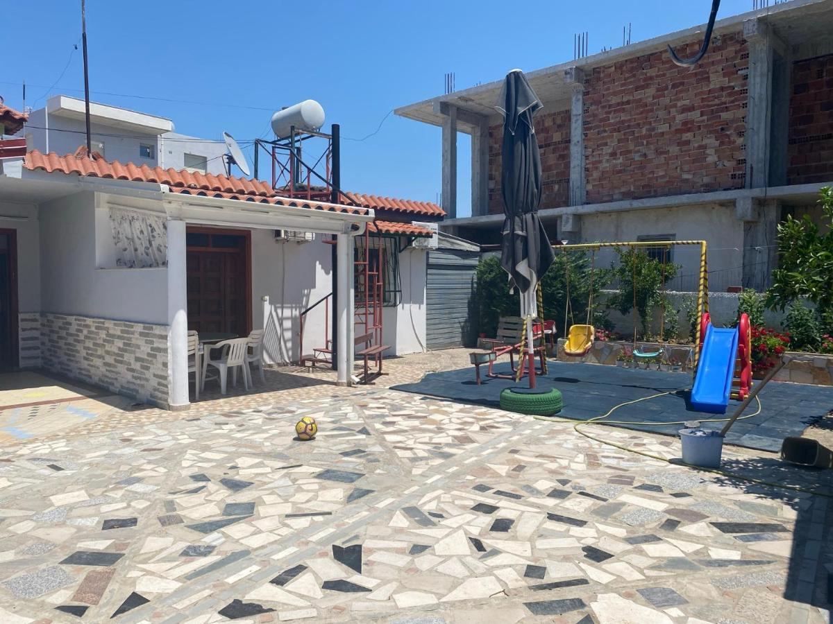 Villas Apartments Shahaj Влёра Экстерьер фото