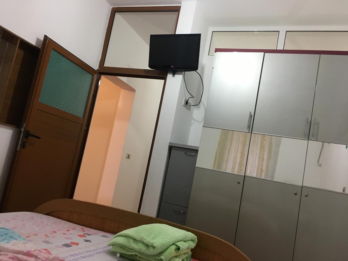 Villas Apartments Shahaj Влёра Экстерьер фото