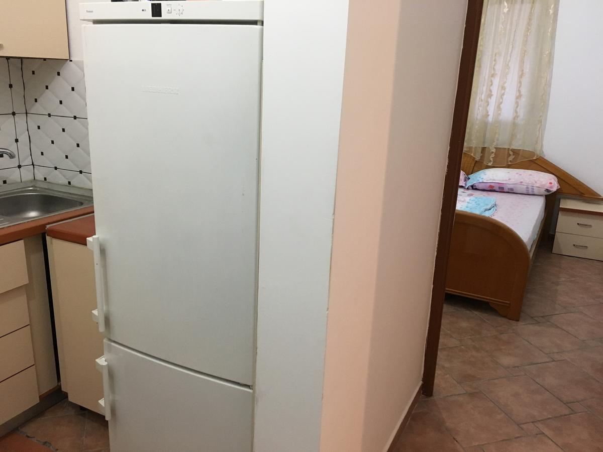 Villas Apartments Shahaj Влёра Экстерьер фото